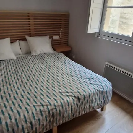 Rouge Et Vin * סנט-אמיליון